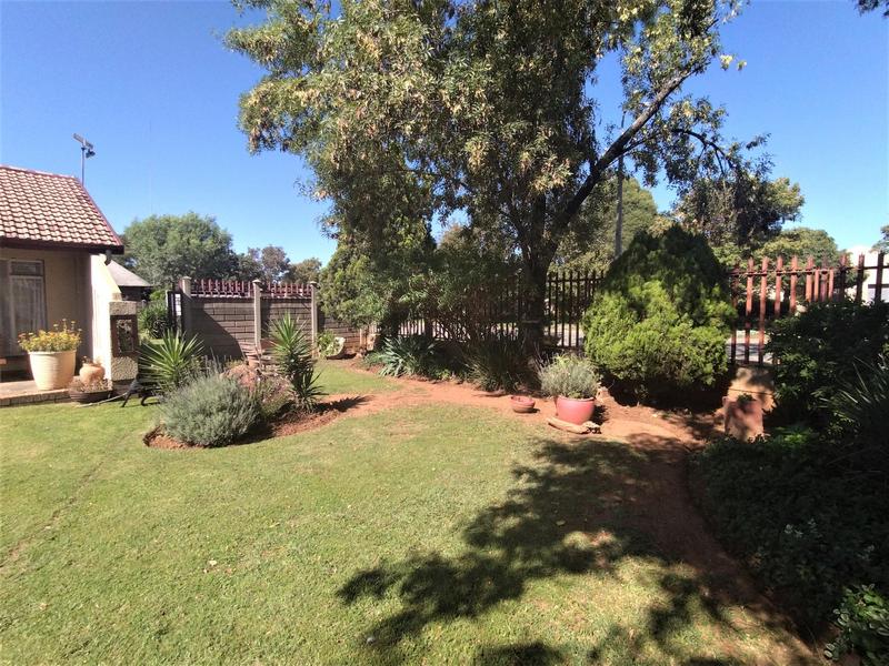 3 Bedroom Property for Sale in Vanderbijlpark SE 6 Gauteng