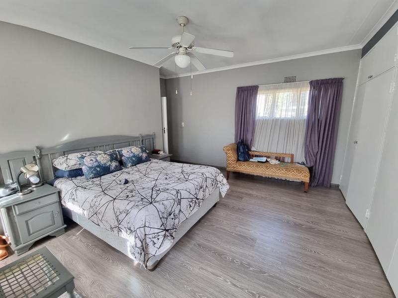 4 Bedroom Property for Sale in Vanderbijlpark SW 5 Gauteng