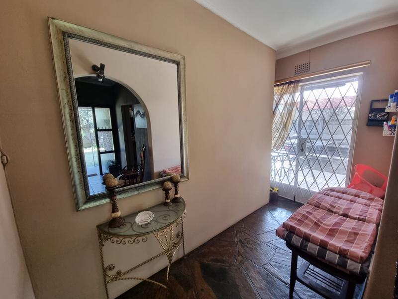 4 Bedroom Property for Sale in Vanderbijlpark SW 5 Gauteng