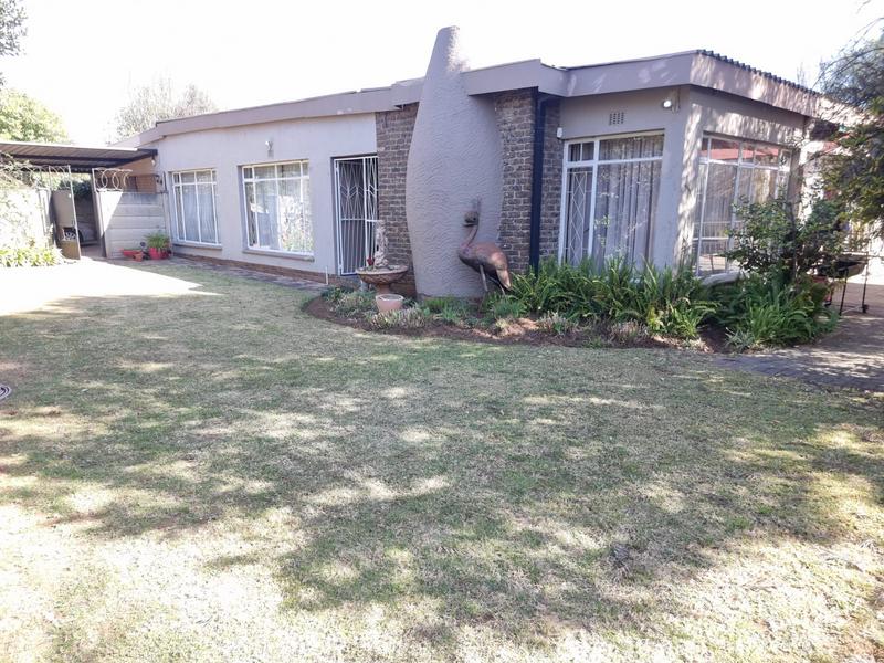 4 Bedroom Property for Sale in Vanderbijlpark SW 5 Gauteng