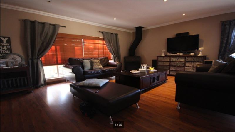 4 Bedroom Property for Sale in Three Rivers North Gauteng