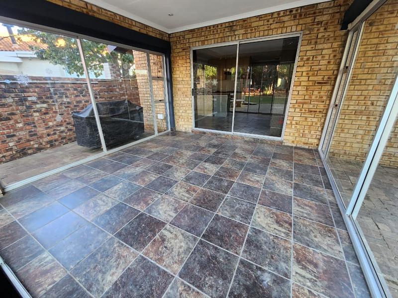 4 Bedroom Property for Sale in Misty Bay Gauteng