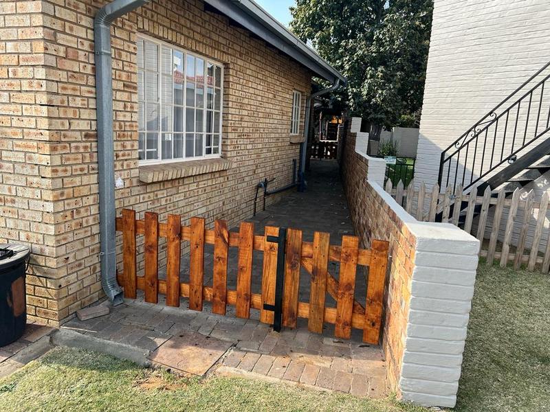 4 Bedroom Property for Sale in Misty Bay Gauteng