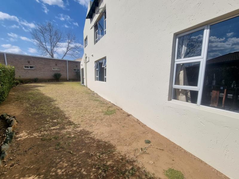 3 Bedroom Property for Sale in Misty Bay Gauteng