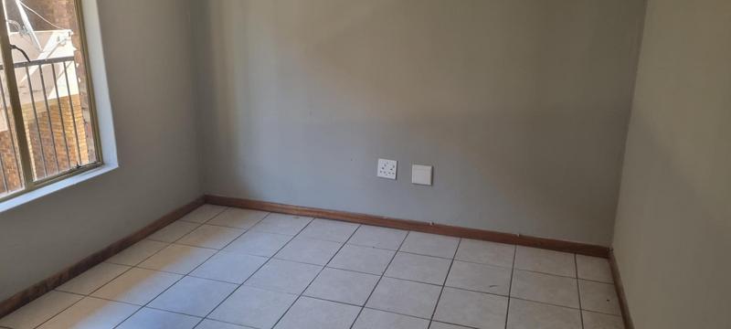 2 Bedroom Property for Sale in Kempton Park Gauteng