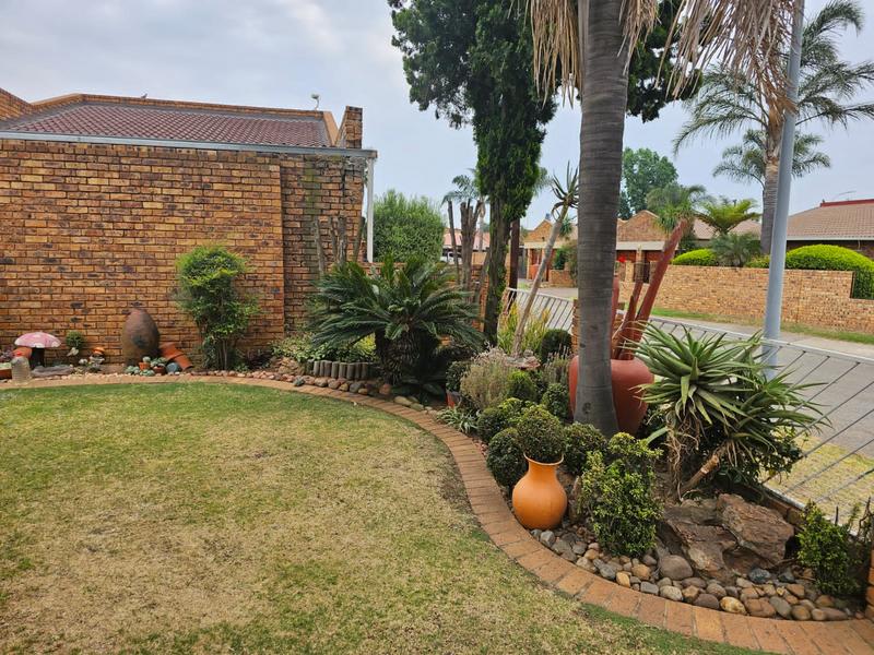 3 Bedroom Property for Sale in Pomona Gauteng