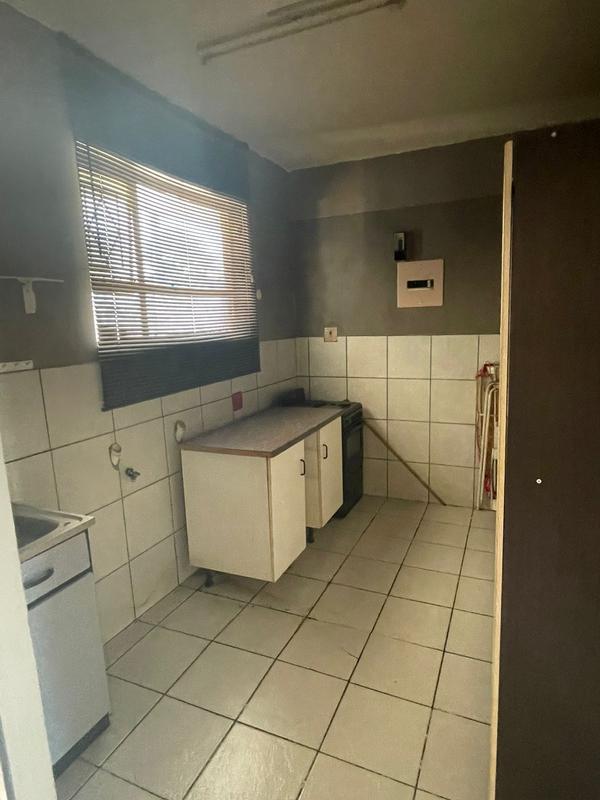 2 Bedroom Property for Sale in Rhodesfield Gauteng