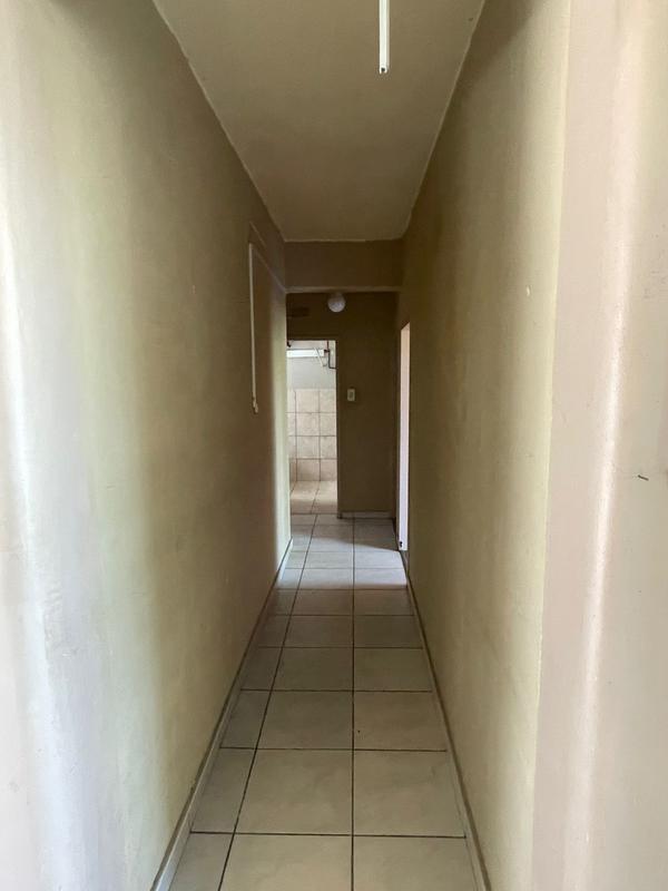 2 Bedroom Property for Sale in Rhodesfield Gauteng