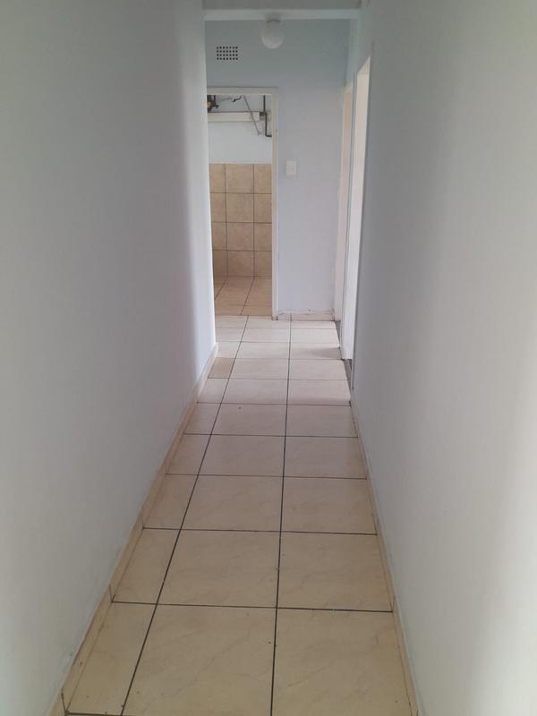 2 Bedroom Property for Sale in Rhodesfield Gauteng