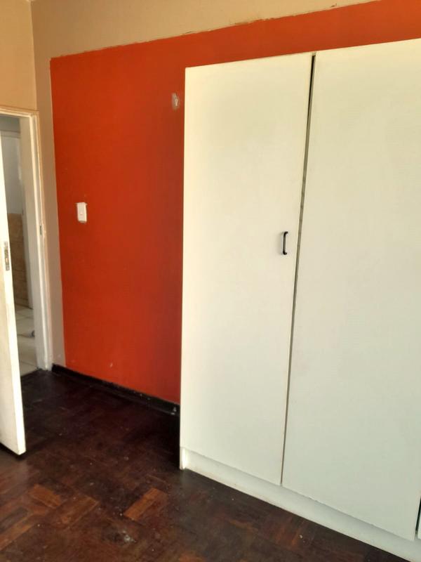 2 Bedroom Property for Sale in Rhodesfield Gauteng