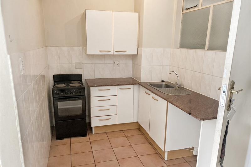 1 Bedroom Property for Sale in Illovo Gauteng