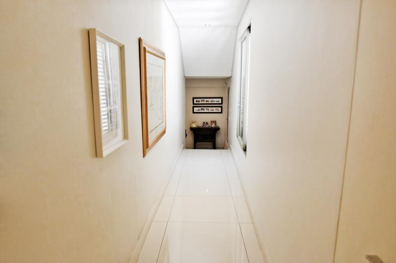 5 Bedroom Property for Sale in Sandown Gauteng