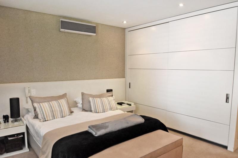 5 Bedroom Property for Sale in Sandown Gauteng