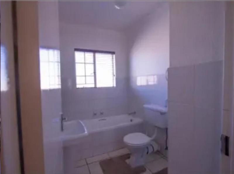 2 Bedroom Property for Sale in Jordaan Park Gauteng