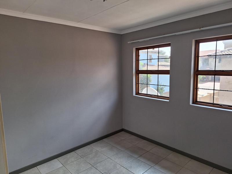 2 Bedroom Property for Sale in Jordaan Park Gauteng