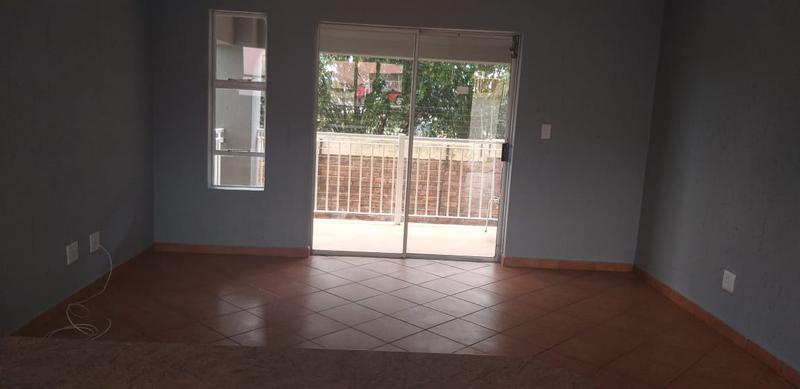 2 Bedroom Property for Sale in Rensburg Gauteng