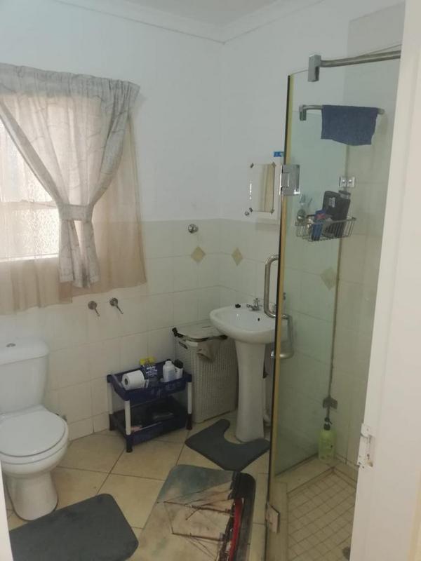 1 Bedroom Property for Sale in Rensburg Gauteng