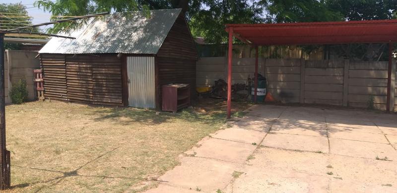 4 Bedroom Property for Sale in Rensburg Gauteng