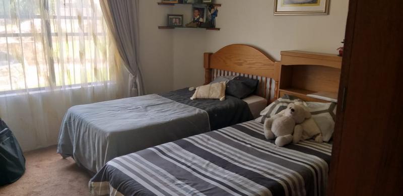 3 Bedroom Property for Sale in Rensburg Gauteng