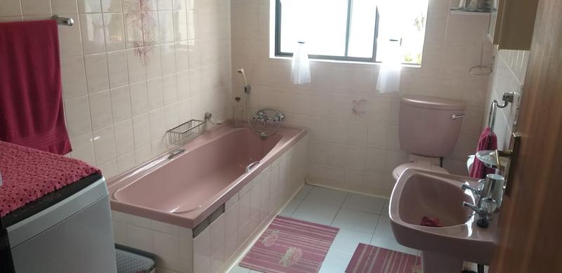 3 Bedroom Property for Sale in Rensburg Gauteng