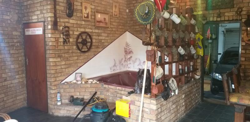 3 Bedroom Property for Sale in Rensburg Gauteng