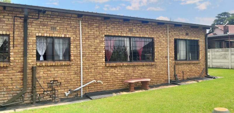 3 Bedroom Property for Sale in Rensburg Gauteng
