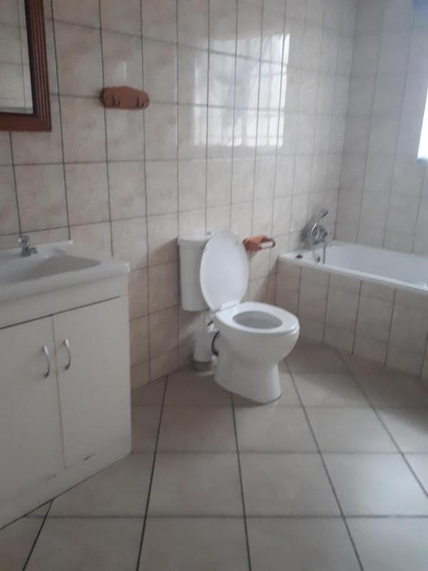 5 Bedroom Property for Sale in Heidelberg Gauteng