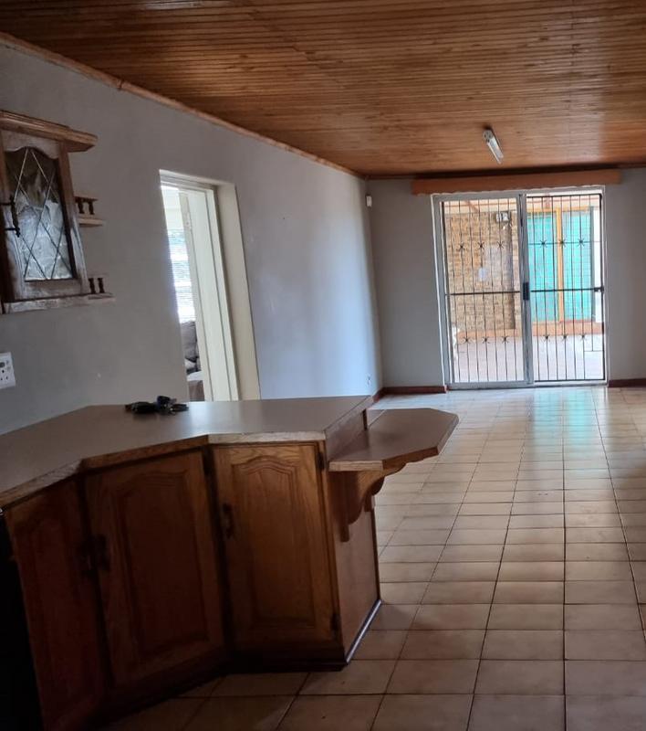 6 Bedroom Property for Sale in Heidelberg Gauteng