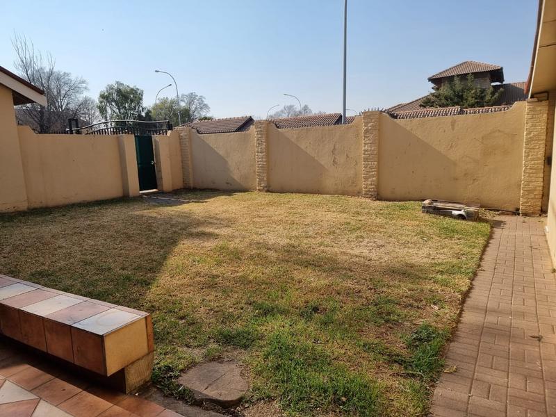 6 Bedroom Property for Sale in Heidelberg Gauteng