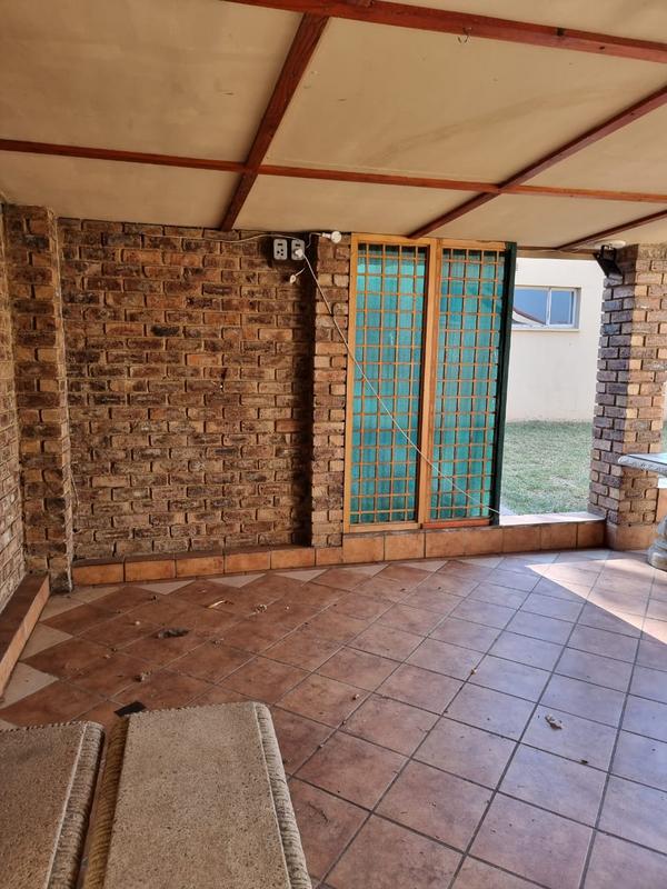 6 Bedroom Property for Sale in Heidelberg Gauteng