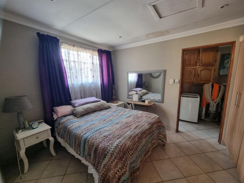 6 Bedroom Property for Sale in Heidelberg Gauteng