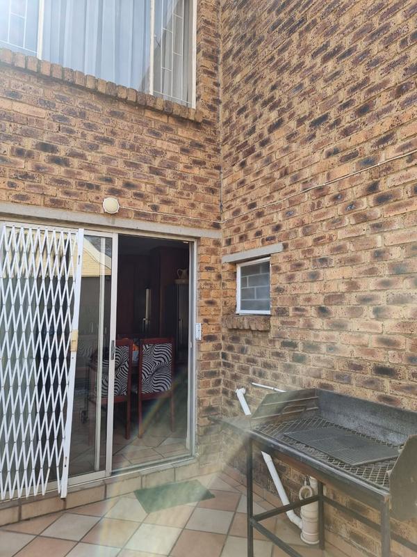 6 Bedroom Property for Sale in Heidelberg Gauteng