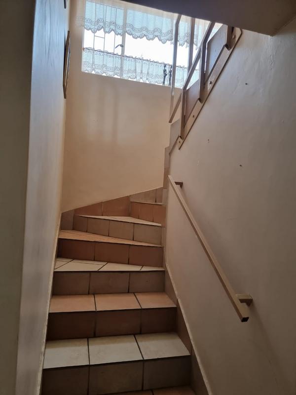 6 Bedroom Property for Sale in Heidelberg Gauteng