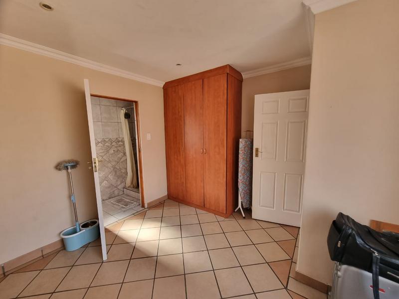 6 Bedroom Property for Sale in Heidelberg Gauteng