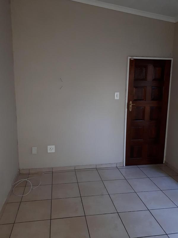 7 Bedroom Property for Sale in Heidelberg Gauteng