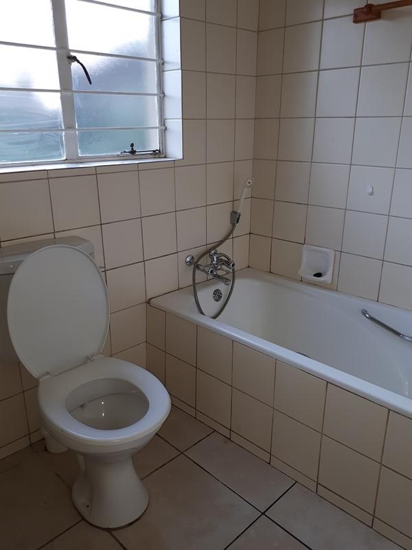 7 Bedroom Property for Sale in Heidelberg Gauteng