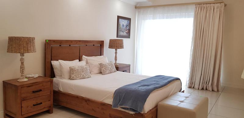 2 Bedroom Property for Sale in Senderwood Gauteng