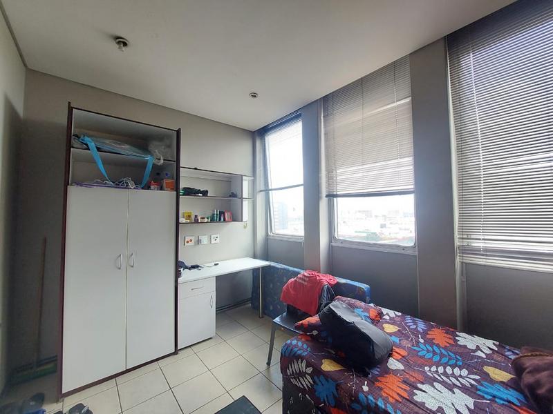 1 Bedroom Property for Sale in Braamfontein Gauteng