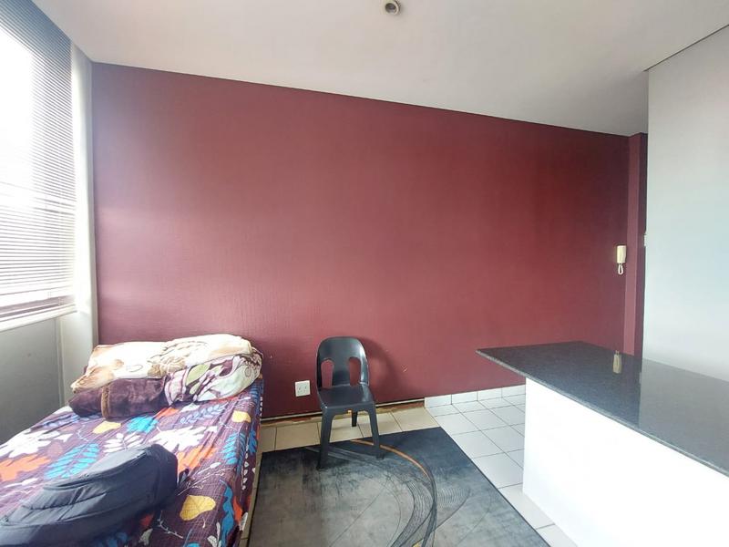 1 Bedroom Property for Sale in Braamfontein Gauteng