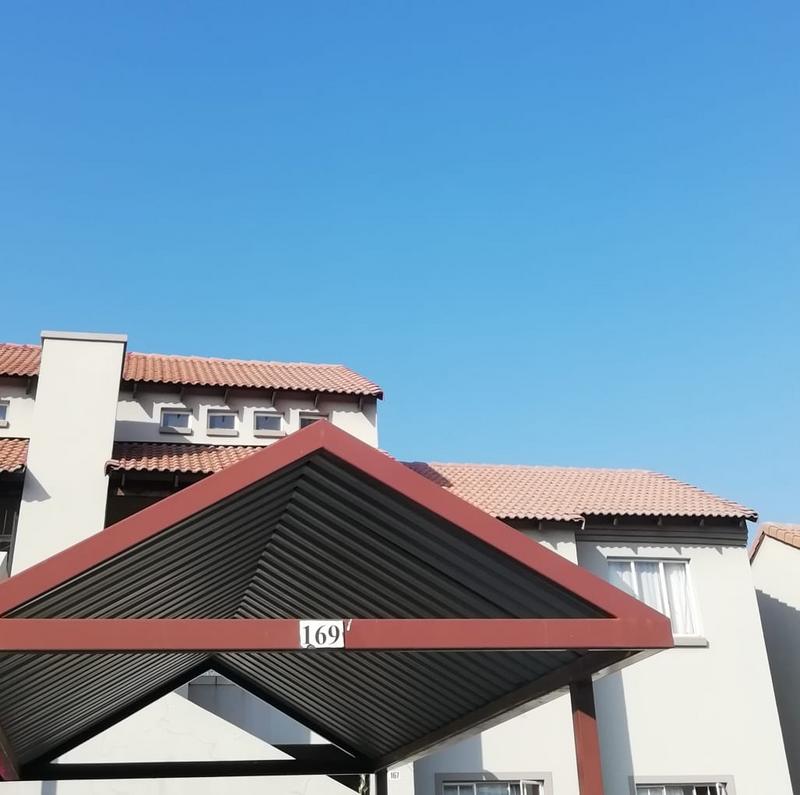 3 Bedroom Property for Sale in Halfway Gardens Gauteng