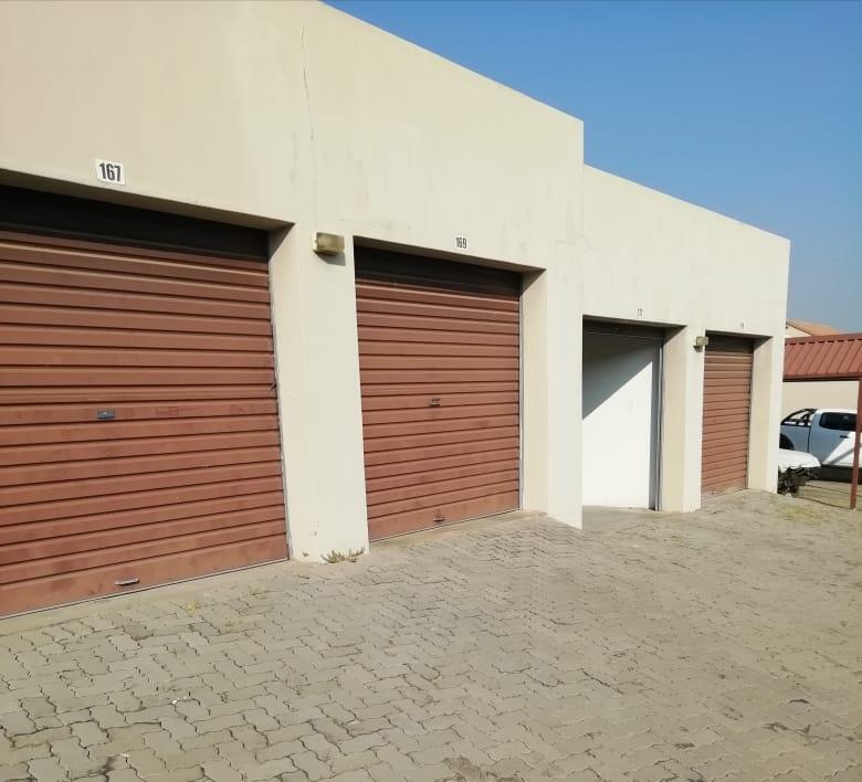 3 Bedroom Property for Sale in Halfway Gardens Gauteng