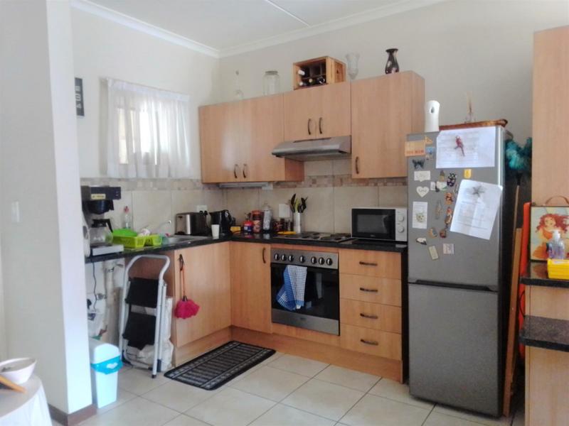 1 Bedroom Property for Sale in Douglasdale Gauteng