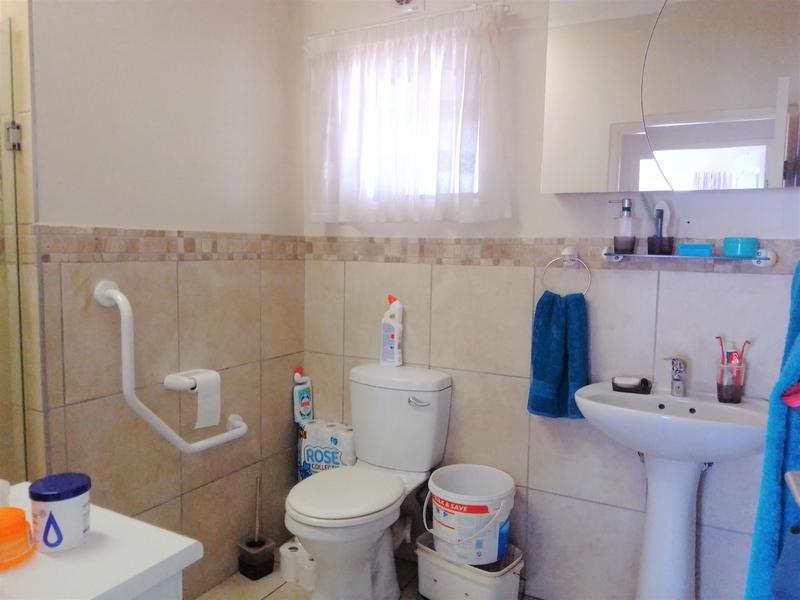 1 Bedroom Property for Sale in Douglasdale Gauteng