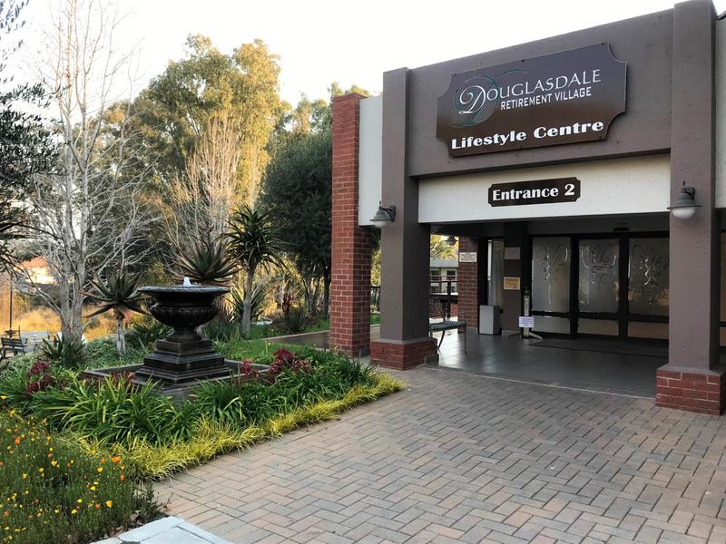 1 Bedroom Property for Sale in Douglasdale Gauteng