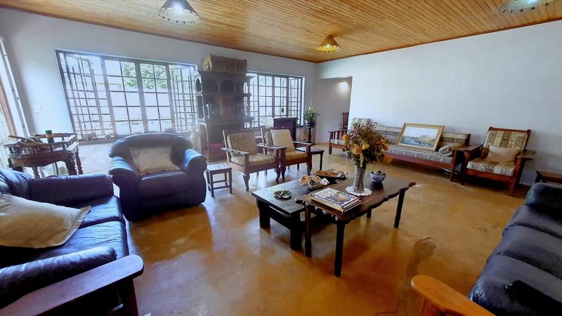 5 Bedroom Property for Sale in Elardus Park Gauteng