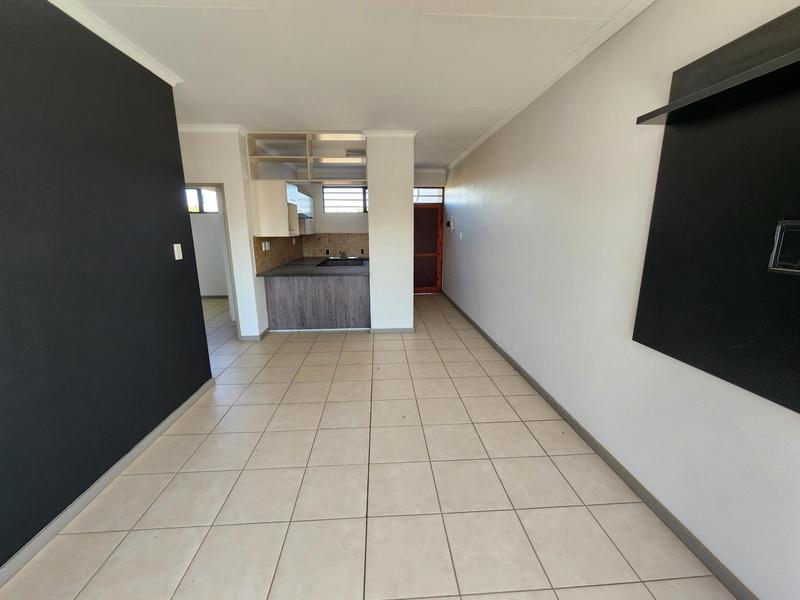 2 Bedroom Property for Sale in Elardus Park Gauteng