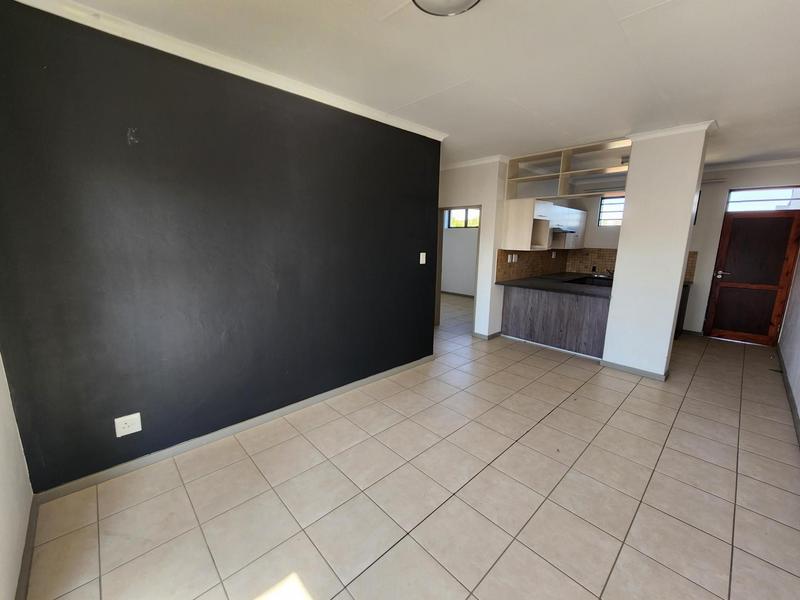 2 Bedroom Property for Sale in Elardus Park Gauteng