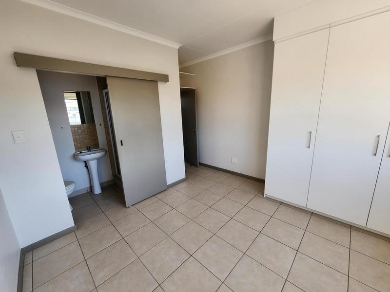 2 Bedroom Property for Sale in Elardus Park Gauteng