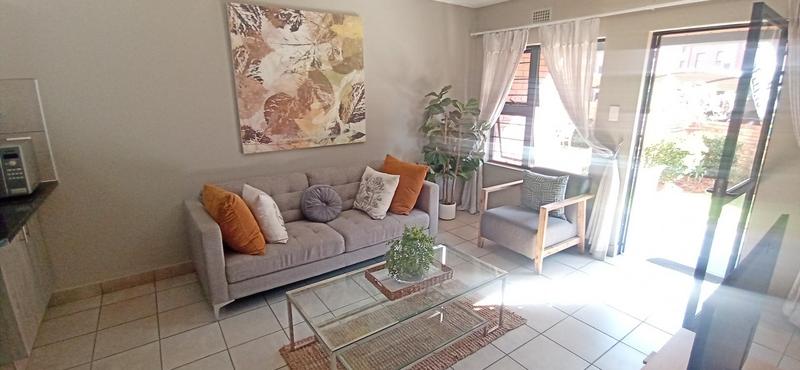 2 Bedroom Property for Sale in La Montagne Gauteng