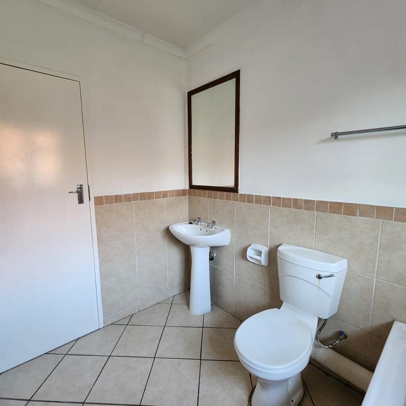 2 Bedroom Property for Sale in Mooikloof Gauteng